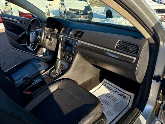 2016 Volkswagen Passat 1.8T SE