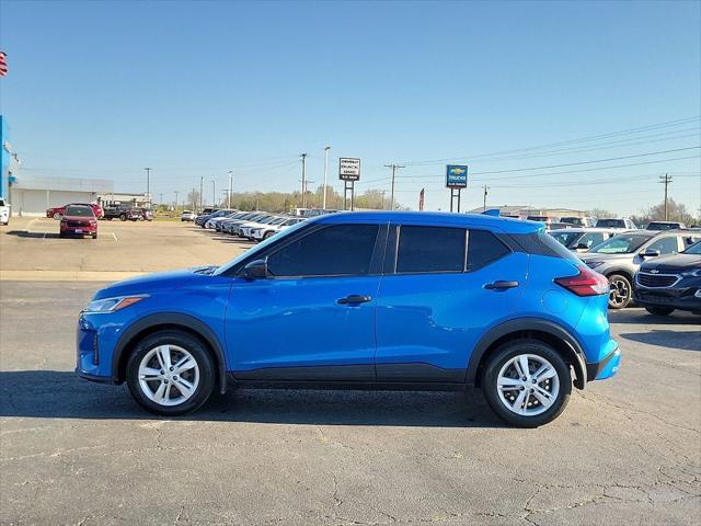 2023 Nissan Kicks S Xtronic CVT