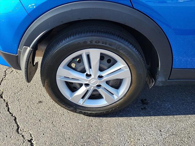 2023 Nissan Kicks S Xtronic CVT