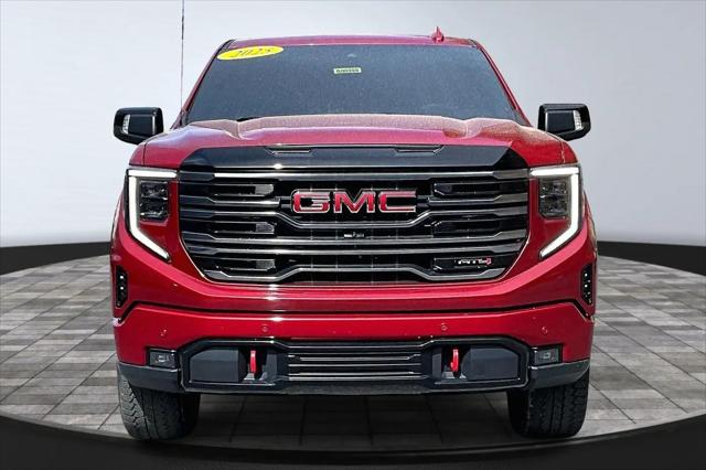 2025 GMC Sierra 1500 4WD Crew Cab Short Box AT4