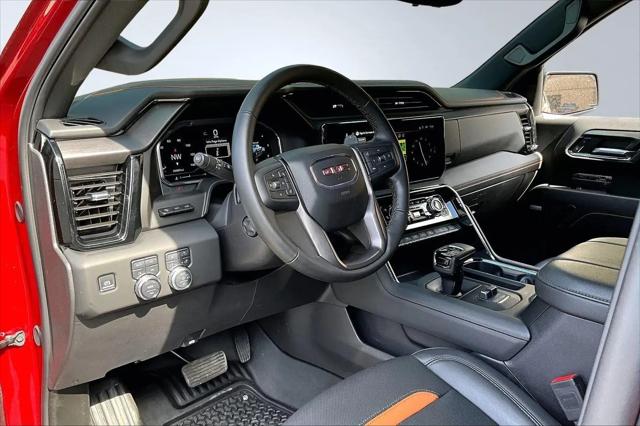2025 GMC Sierra 1500 4WD Crew Cab Short Box AT4