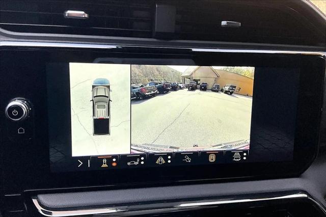 2025 GMC Sierra 1500 4WD Crew Cab Short Box AT4