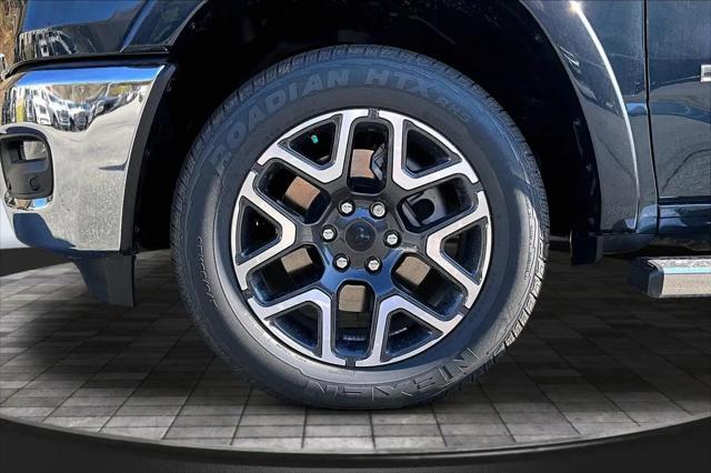 2026 Ram 1500 Laramie Crew Cab 4x4 5'7" Box