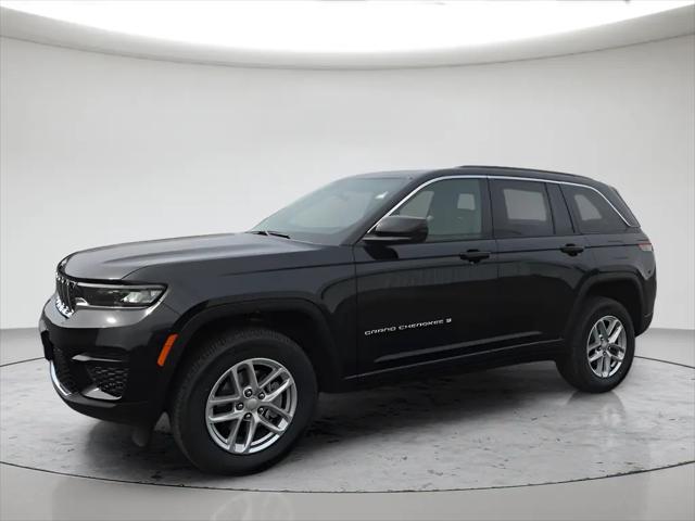 2026 Jeep Grand Cherokee Laredo 4x4 for sale in Moses Lake, WA