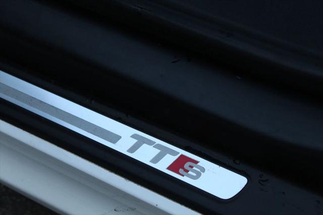 2009 Audi TTS 2.0T
