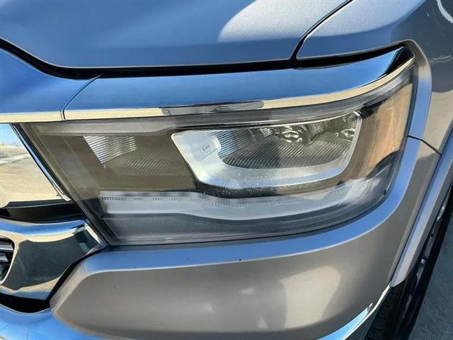 2019 Ram 1500 Laramie Crew Cab 4x4 5'7" Box