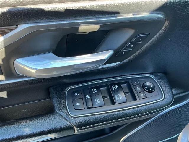 2019 Ram 1500 Laramie Crew Cab 4x4 5'7" Box