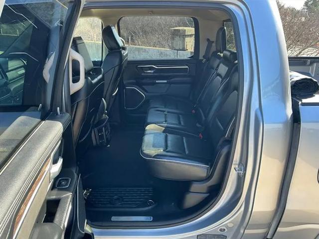 2019 Ram 1500 Laramie Crew Cab 4x4 5'7" Box