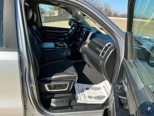 2019 Ram 1500 Laramie Crew Cab 4x4 5'7" Box