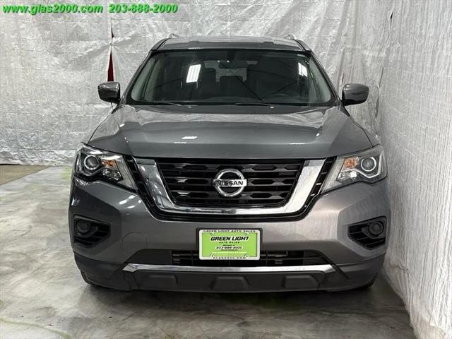 2019 Nissan Pathfinder S