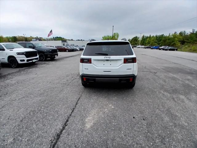 2026 Jeep Cherokee Laredo 4x4