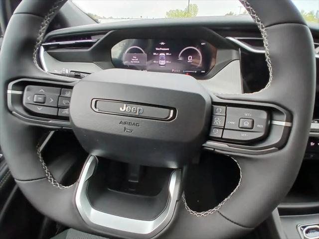2026 Jeep Cherokee Laredo 4x4