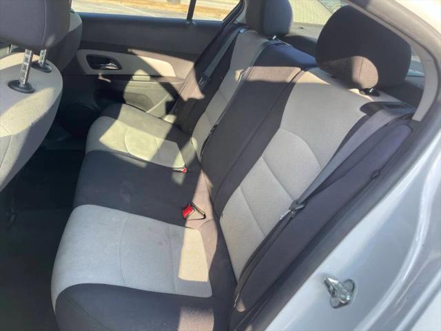 2016 Chevrolet Cruze Limited LS Auto