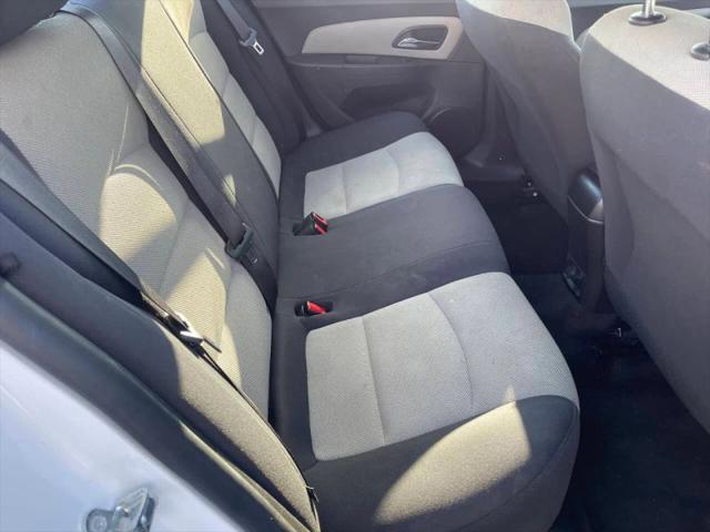 2016 Chevrolet Cruze Limited LS Auto