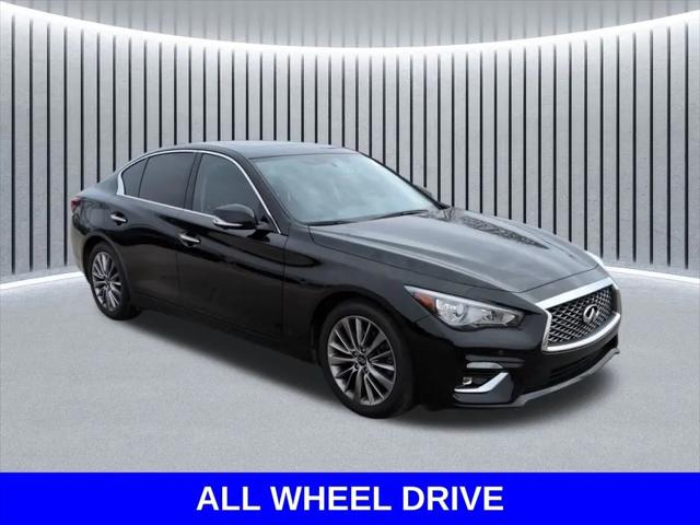 2023 INFINITI Q50 LUXE AWD