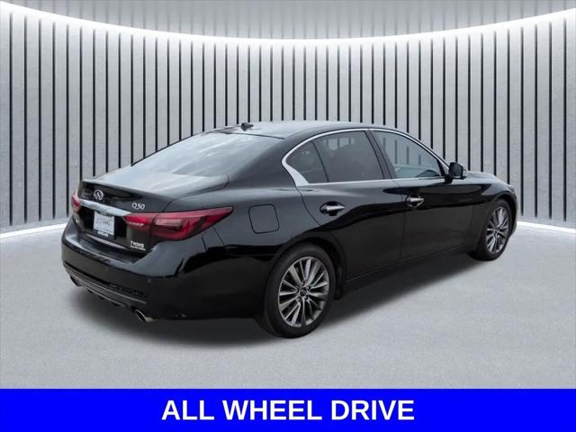 2023 INFINITI Q50 LUXE AWD