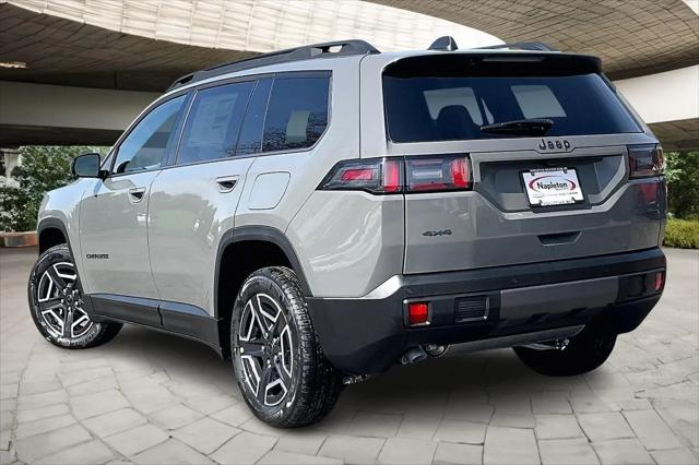 2026 Jeep Cherokee Laredo 4x4