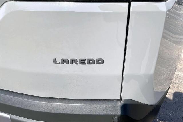 2026 Jeep Cherokee Laredo 4x4
