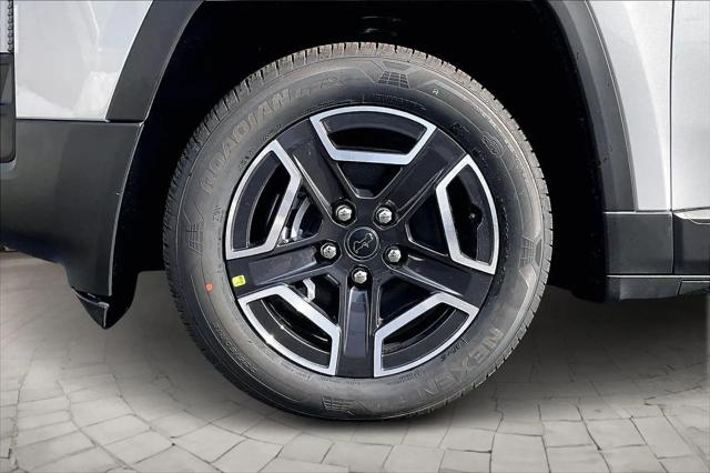 2026 Jeep Cherokee Laredo 4x4