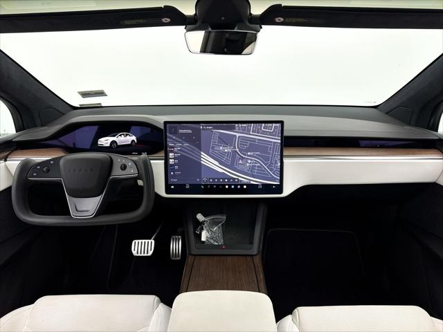 2022 Tesla Model X Dual Motor All-Wheel Drive