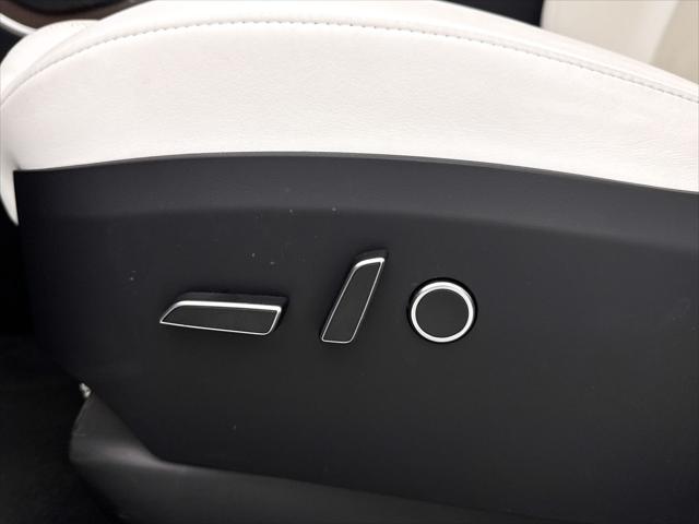 2022 Tesla Model X Dual Motor All-Wheel Drive