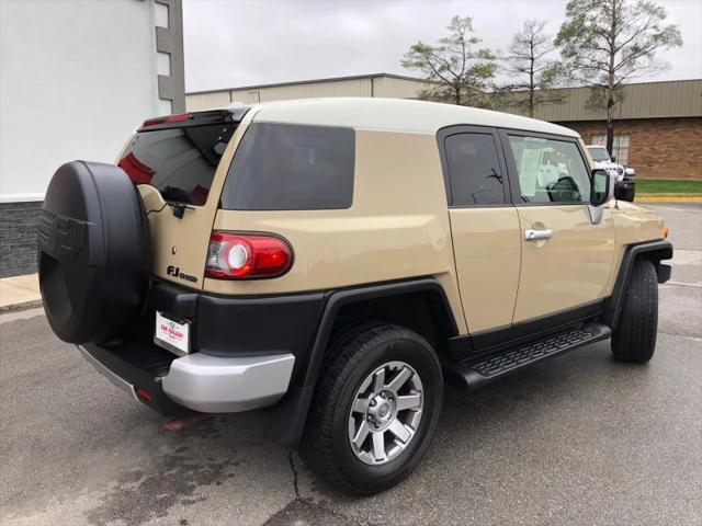 2014 Toyota FJ Cruiser Base
