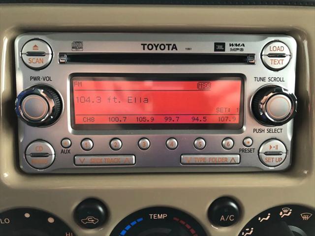 2014 Toyota FJ Cruiser Base