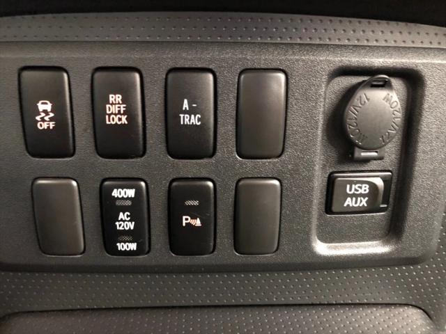 2014 Toyota FJ Cruiser Base