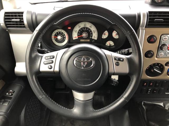 2014 Toyota FJ Cruiser Base