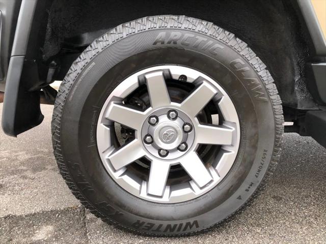 2014 Toyota FJ Cruiser Base