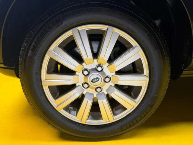2012 Land Rover LR4 Base