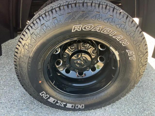 2023 Ram 3500 Limited Mega Cab 4x4 6'4" Box