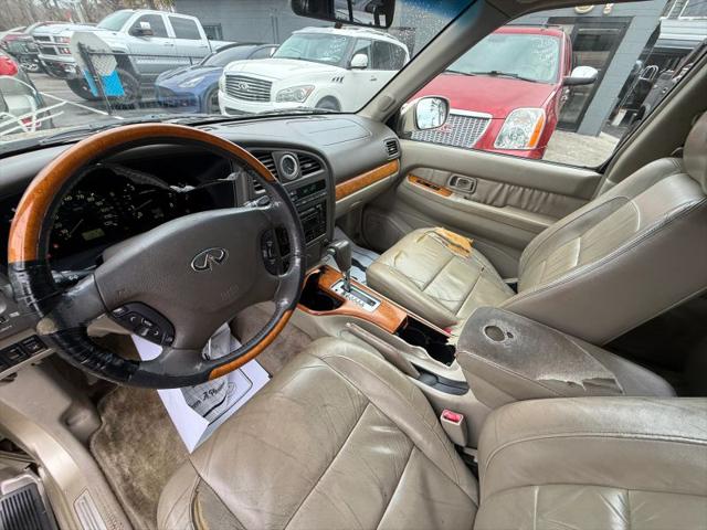2003 INFINITI QX4 Luxury
