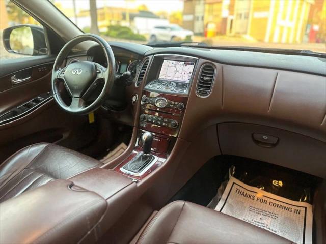2016 INFINITI QX50 Base