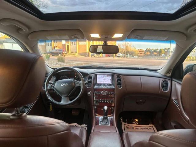2016 INFINITI QX50 Base