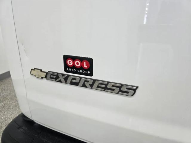 2019 Chevrolet Express Work Van