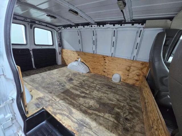 2019 Chevrolet Express Work Van