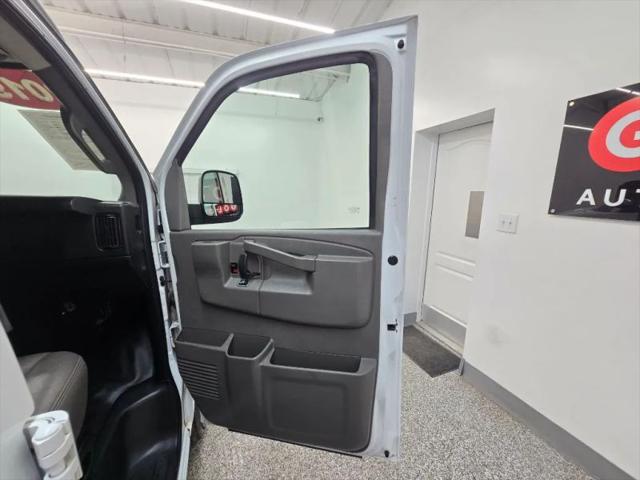 2019 Chevrolet Express Work Van
