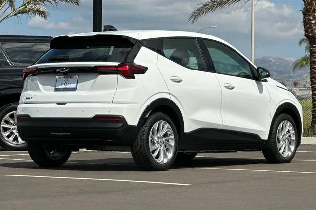 2027 Chevrolet Bolt LT FWD