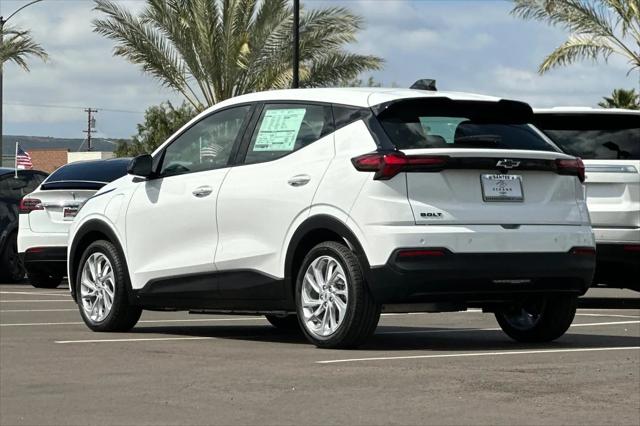 2027 Chevrolet Bolt LT FWD