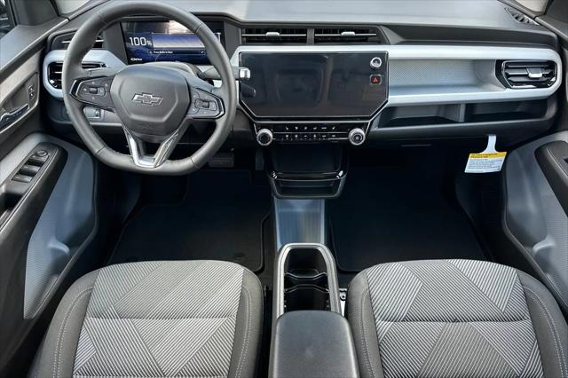 2027 Chevrolet Bolt LT FWD
