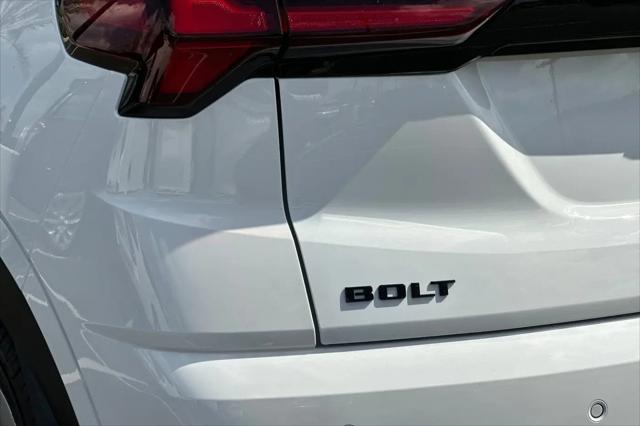 2027 Chevrolet Bolt LT FWD