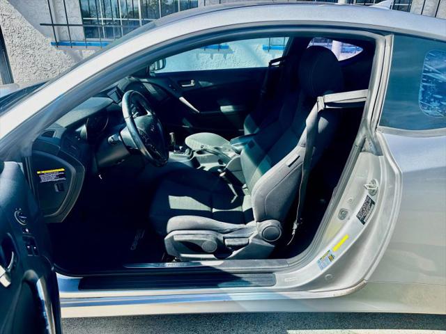 2015 Hyundai Genesis Coupe 3.8 Base
