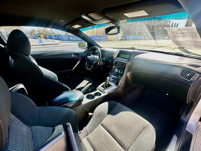 2015 Hyundai Genesis Coupe 3.8 Base