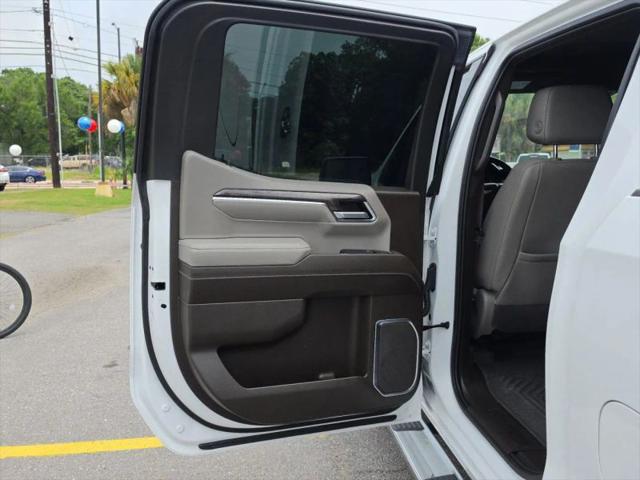 2023 Chevrolet Silverado 1500 4WD Crew Cab Short Bed LTZ