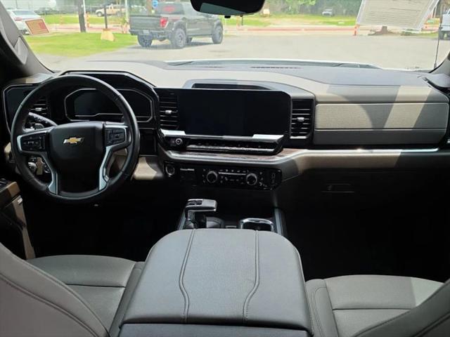 2023 Chevrolet Silverado 1500 4WD Crew Cab Short Bed LTZ