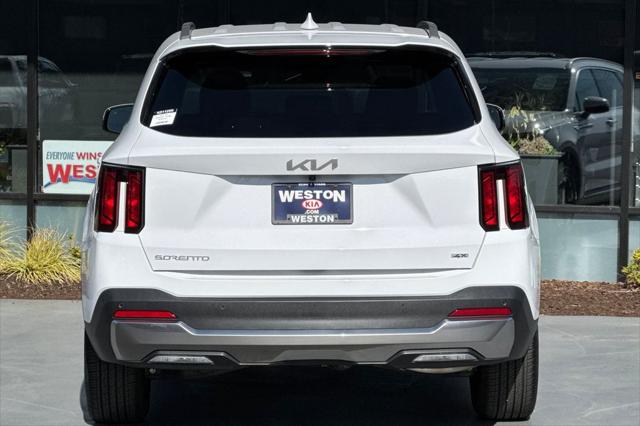 2025 Kia Sorento S
