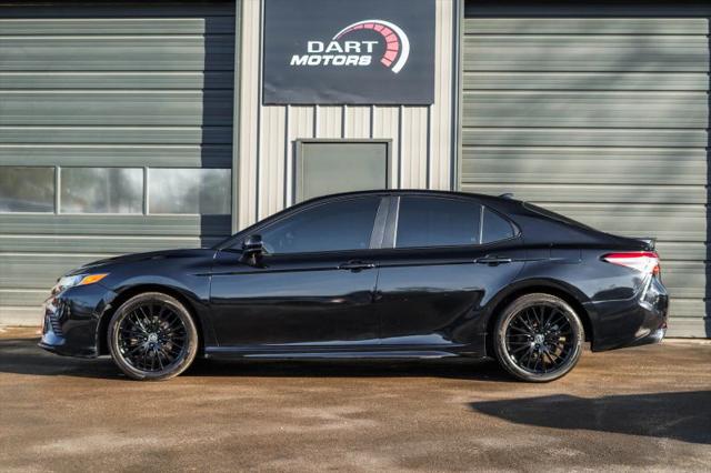 2020 Toyota Camry SE Nightshade Edition