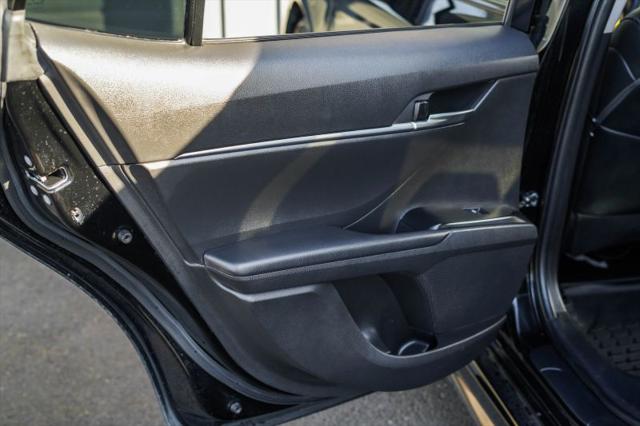 2020 Toyota Camry SE Nightshade Edition
