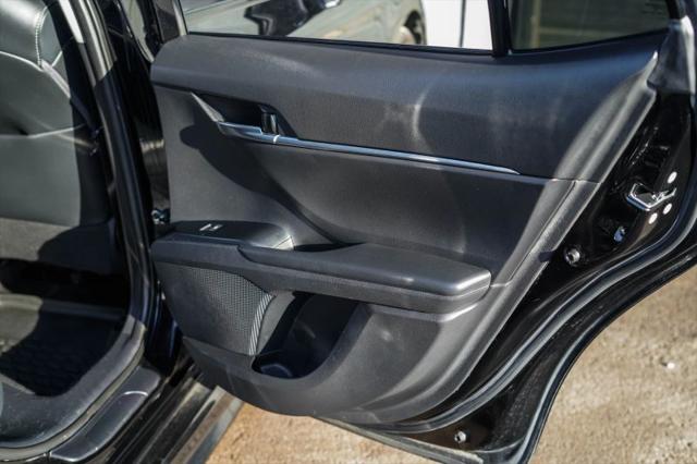 2020 Toyota Camry SE Nightshade Edition